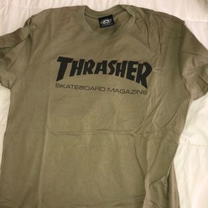tee shirt